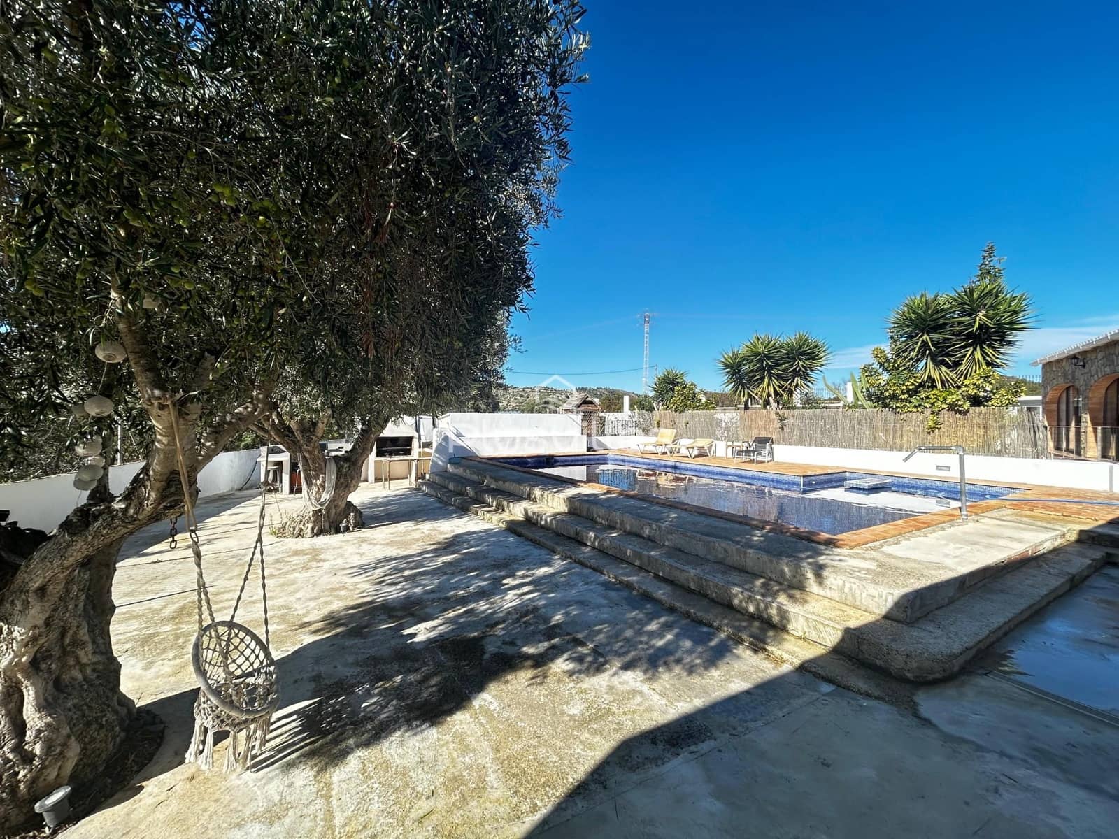 Chalet de 7 habitaciones en Benissa en venta con piscina - 970.000 € (Ref: 9411284)