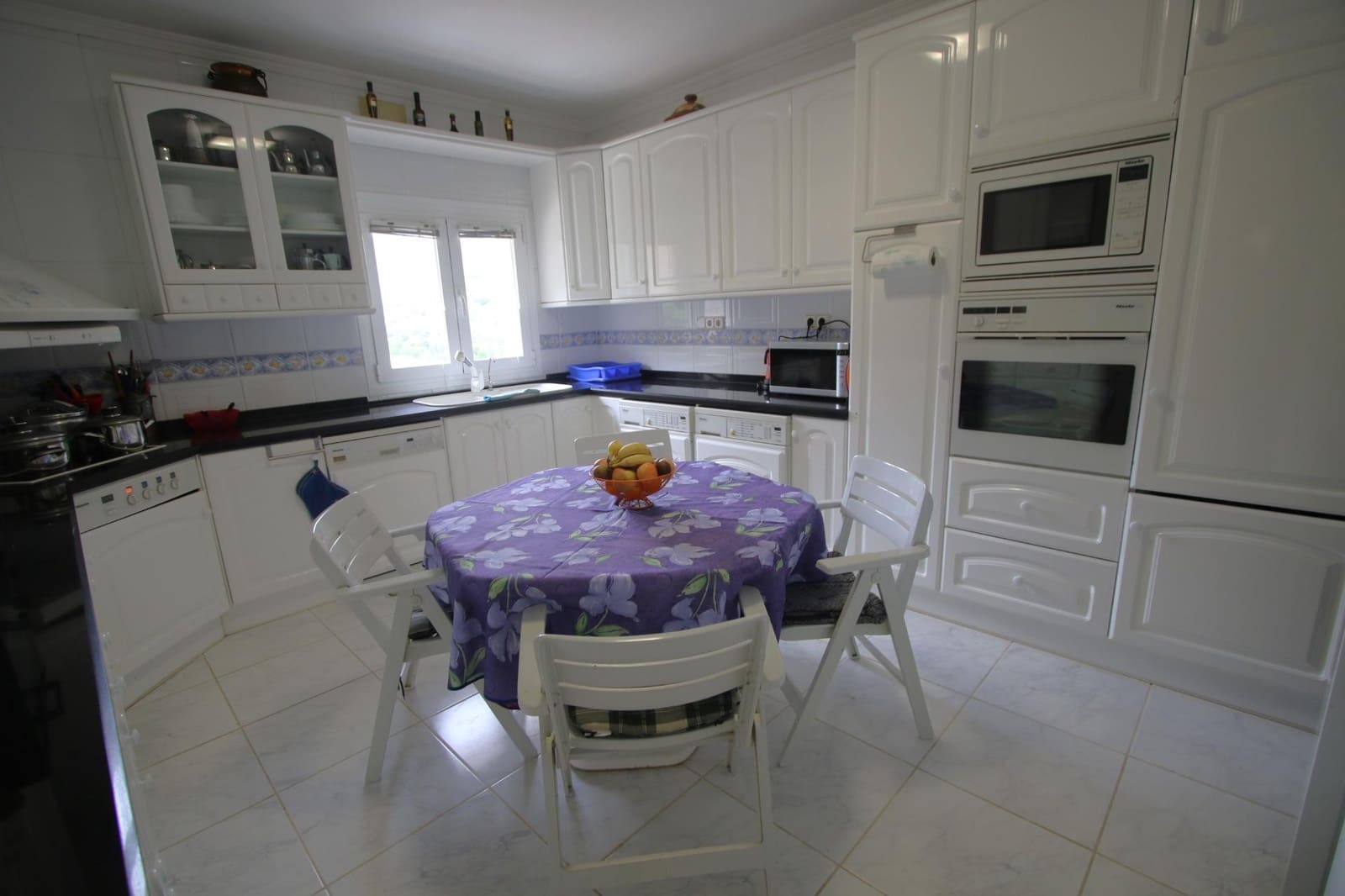 4 soveværelse Villa til salg i Calpe / Calp med swimmingpool - € 1.200.000 (Ref: 9414367)