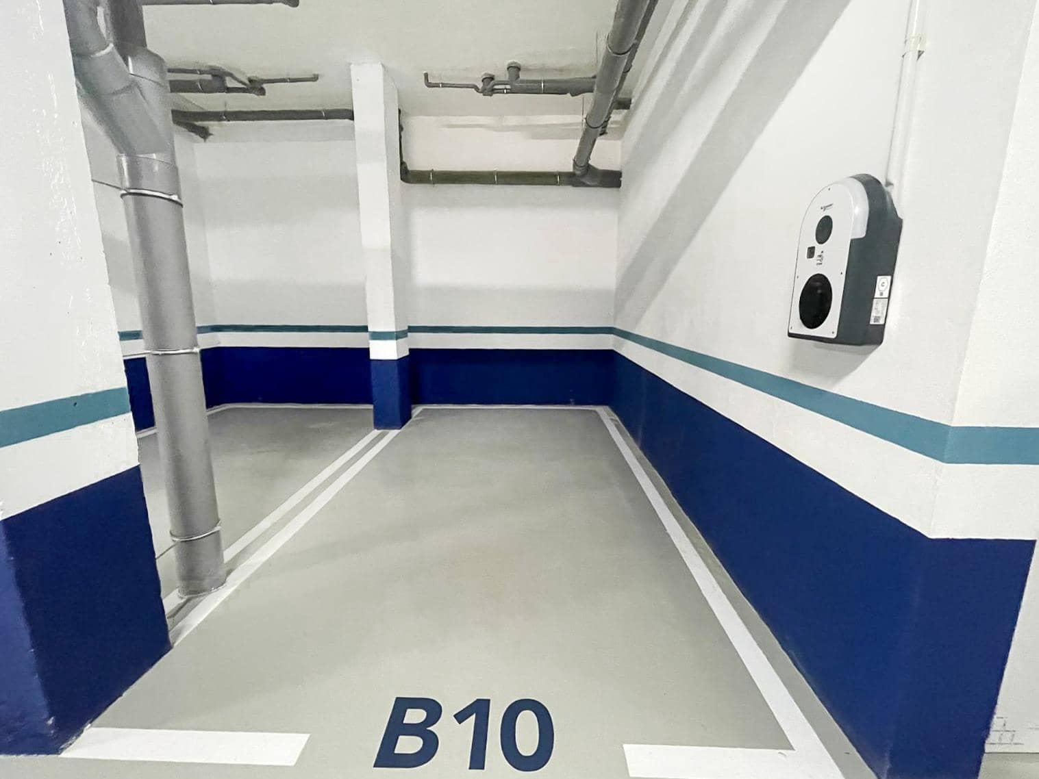 2 soveværelse Lejlighed til salg i Alfaz del Pi / L'Alfas del Pi med swimmingpool - € 649.000 (Ref: 9414399)