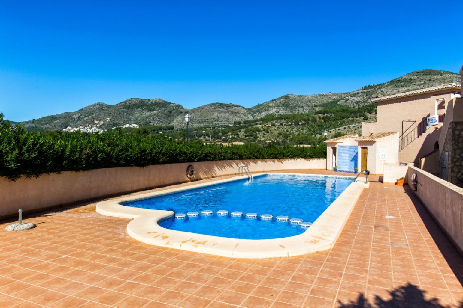 2 chambre Villa/Maison à vendre à Lliber avec piscine - 180 000 € (Ref: 9414407)