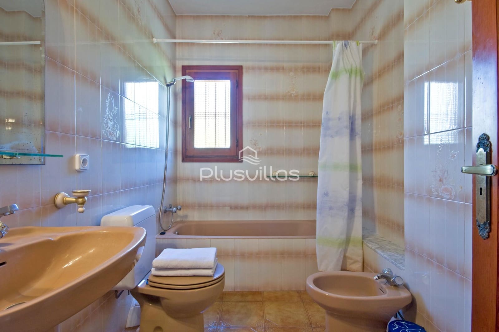 4 Zimmer Villa zu verkaufen in Benissa mit Pool - 954.000 € (Ref: 9418750)