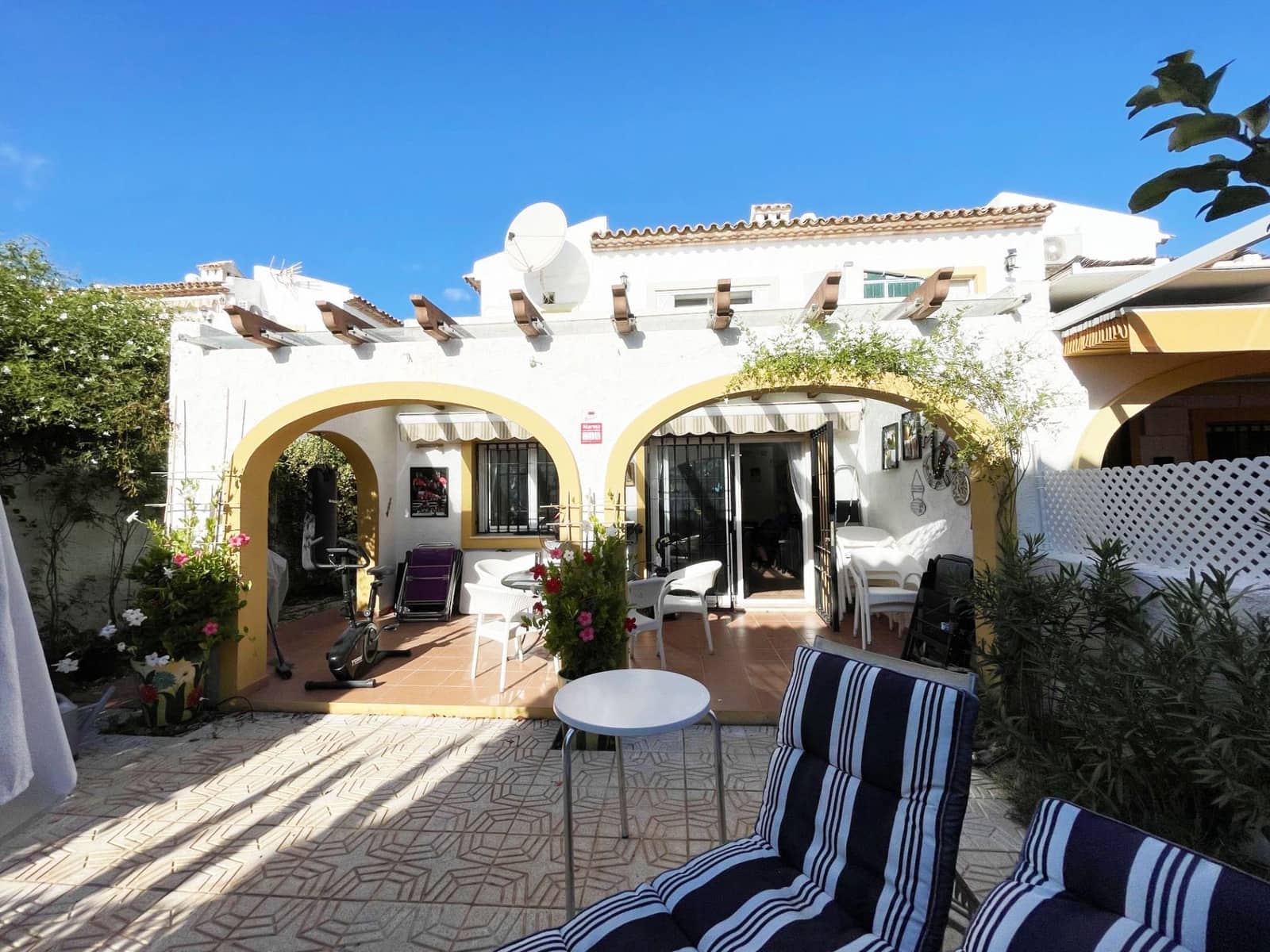 3 soverom Bungalow til salgs i Calpe / Calp med svømmebasseng - € 350 000 (Ref: 9419993)