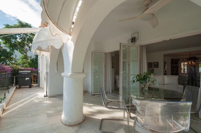 4 soverom Villa til salgs i Pueblo, Calpe / Calp med svømmebasseng - € 1 400 000 (Ref: 9419994)