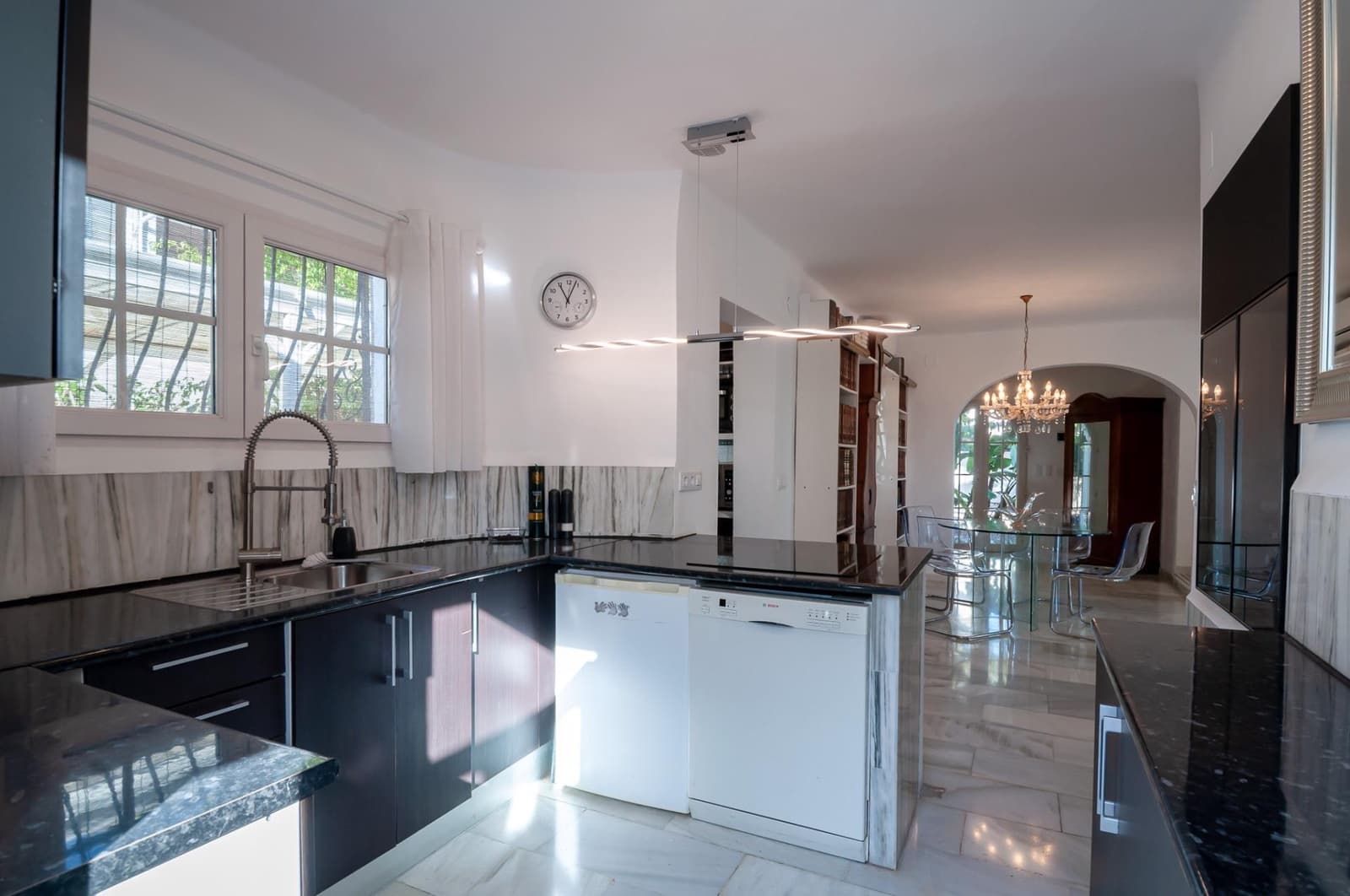 4 soverom Villa til salgs i Calpe / Calp med svømmebasseng - € 1 400 000 (Ref: 9419994)