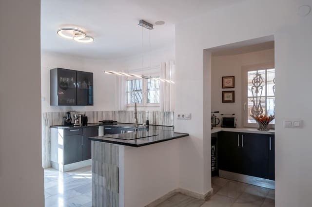 4 soverom Villa til salgs i Pueblo, Calpe / Calp med svømmebasseng - € 1 400 000 (Ref: 9419994)