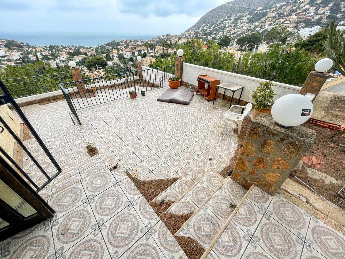 5 bedroom Villa for sale in Calpe / Calp with pool - € 1,290,000 (Ref: 9423971)