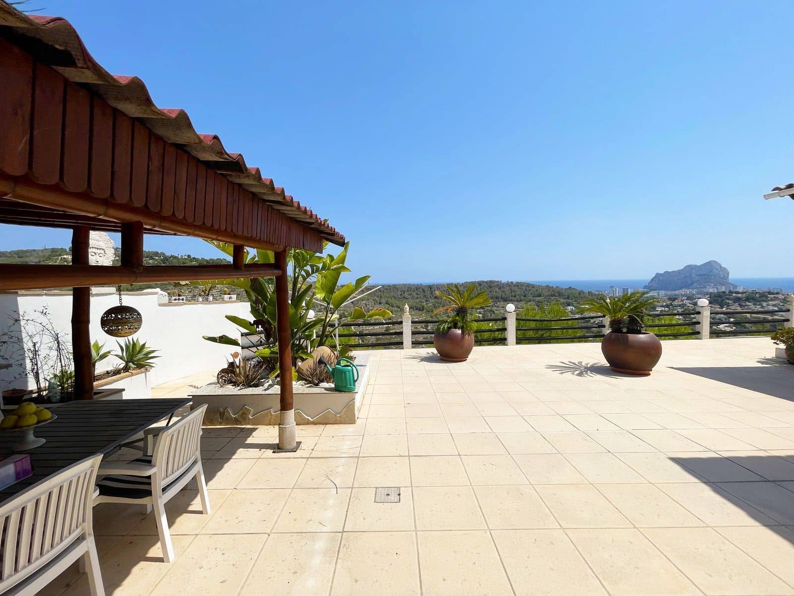 3 sovrum Villa till salu i Calpe / Calp med pool - 1 200 000 € (Ref: 9423973)