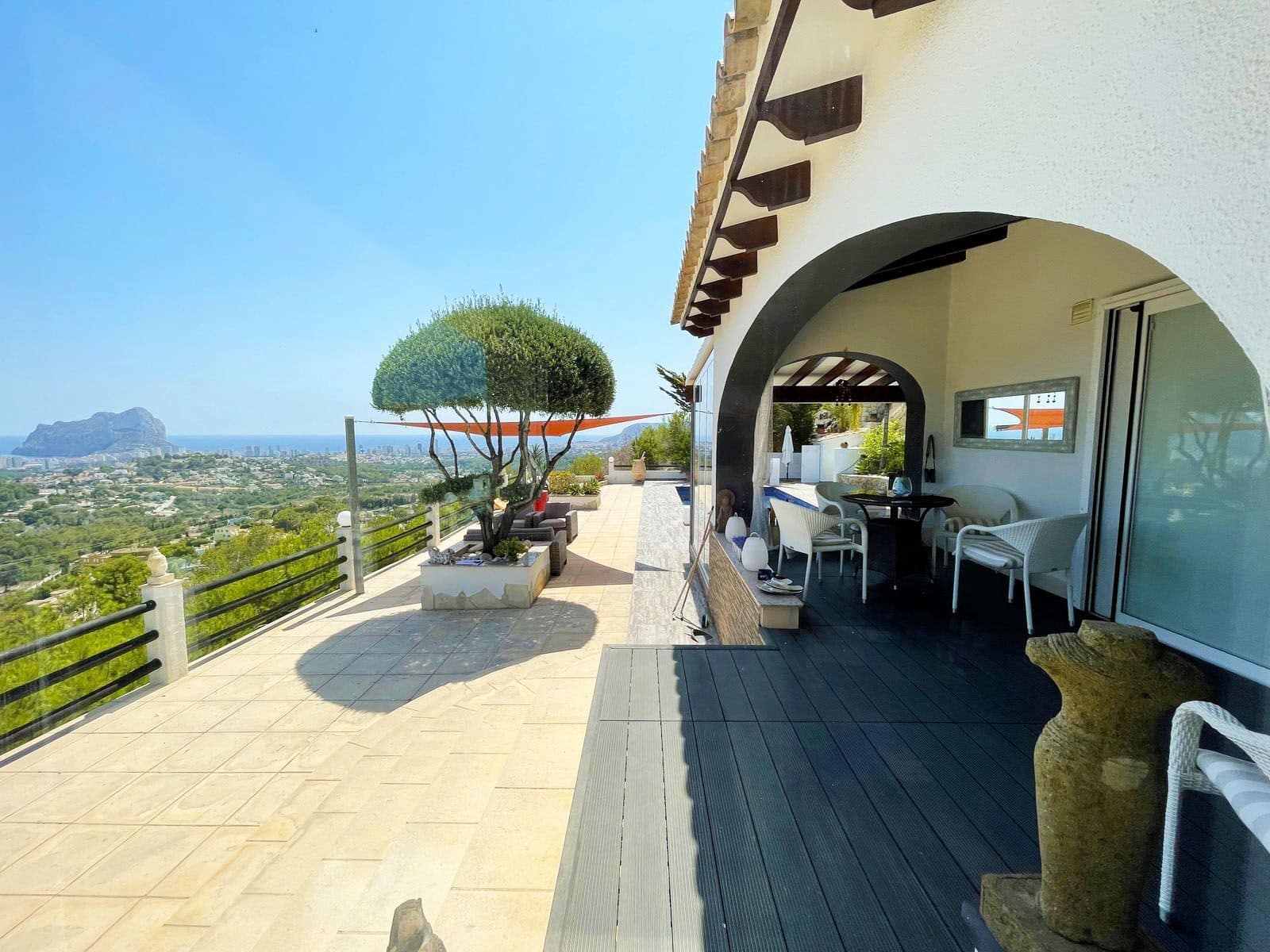 3 sovrum Villa till salu i Calpe / Calp med pool - 1 200 000 € (Ref: 9423973)