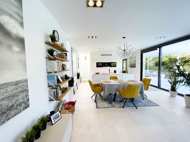 2 soverom Villa til salgs i Pueblo, Calpe / Calp med svømmebasseng - € 1 140 000 (Ref: 9423977)