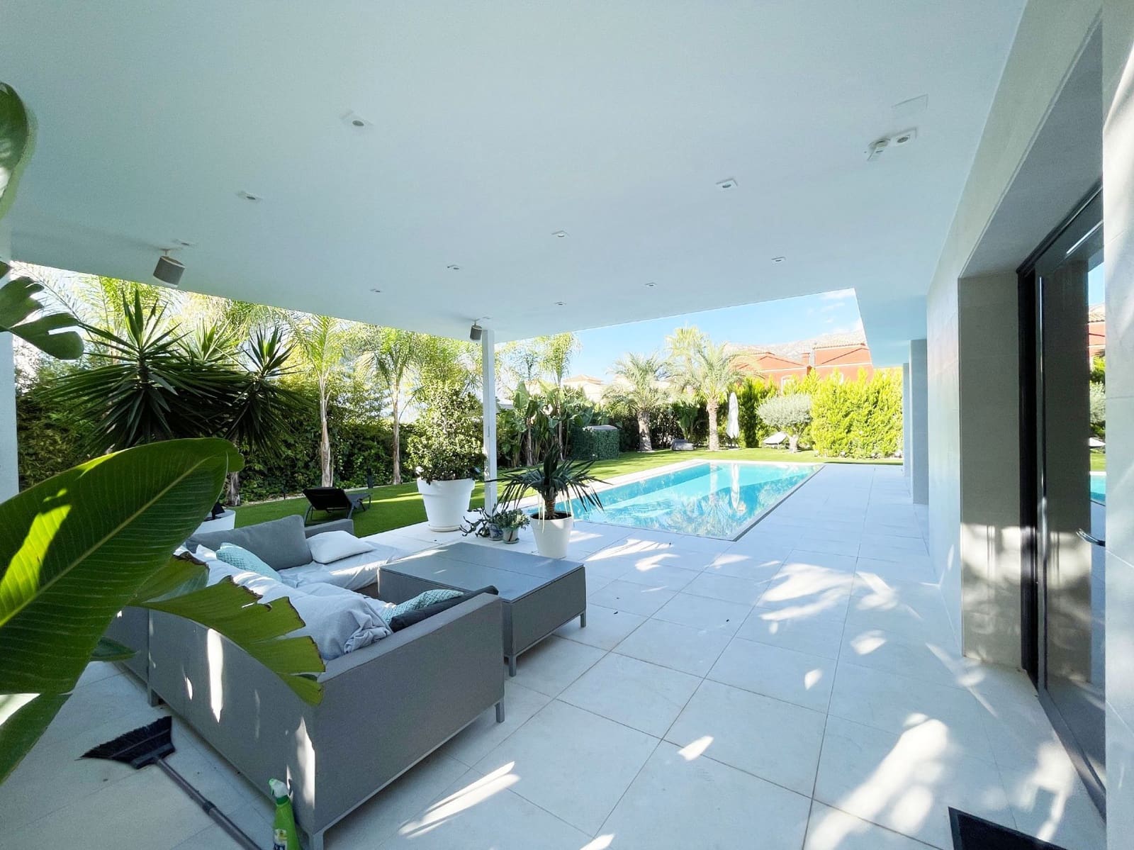 2 soveværelse Villa til salg i Calpe / Calp med swimmingpool - € 1.140.000 (Ref: 9423977)