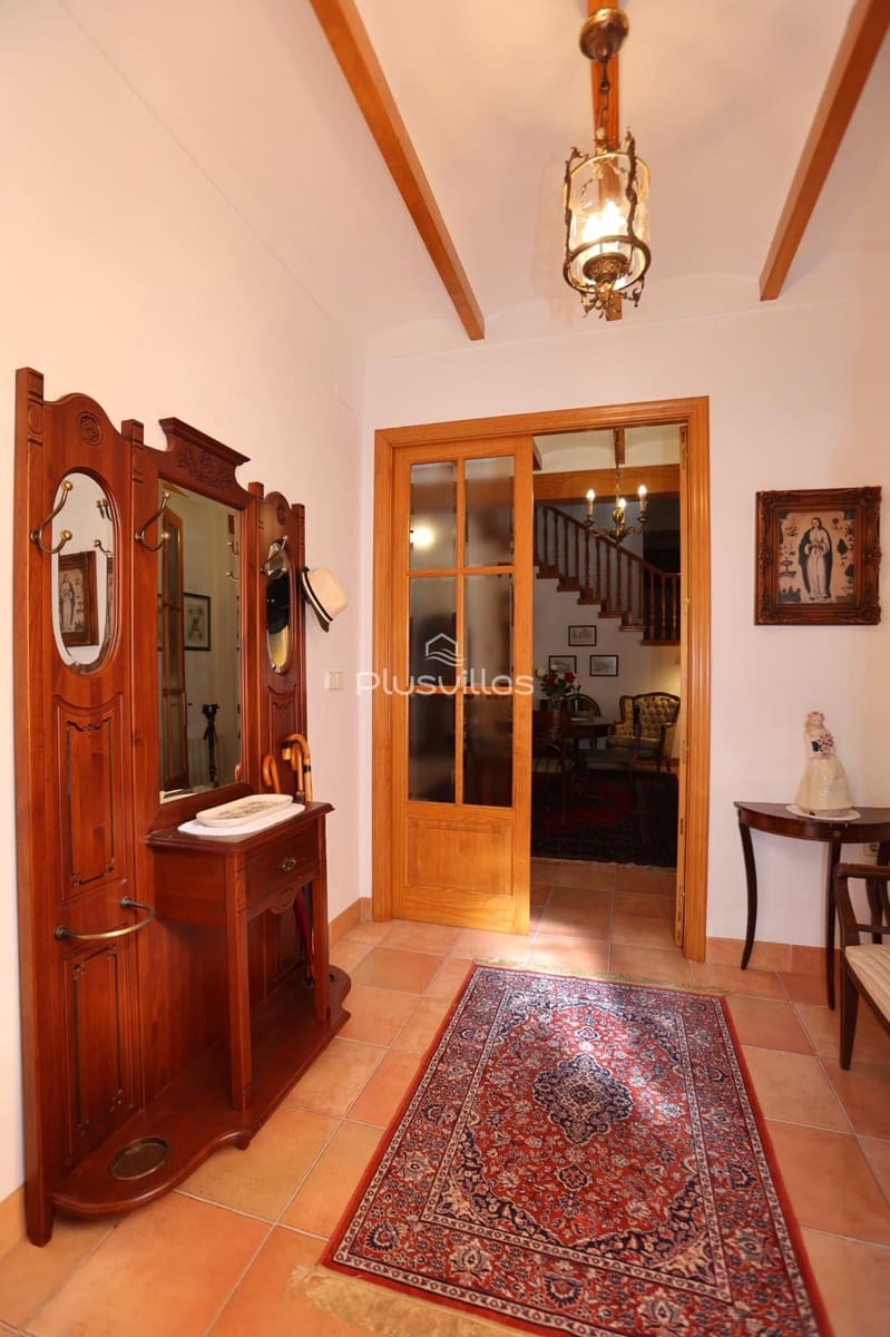 5 makuuhuone Huvila myytävänä paikassa Benissa - 743 000 € (Ref: 9427973)