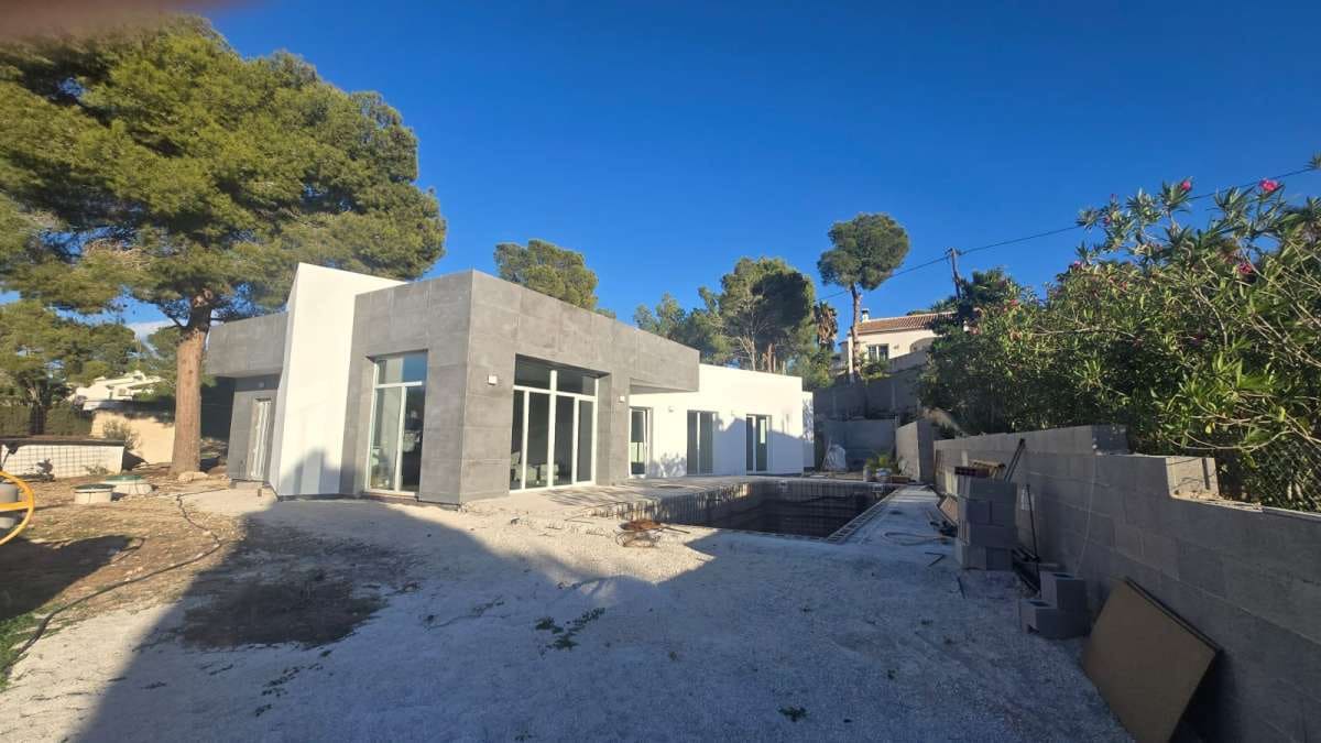3 soverom Villa til salgs i Calpe / Calp med svømmebasseng - € 799 000 (Ref: 9427974)