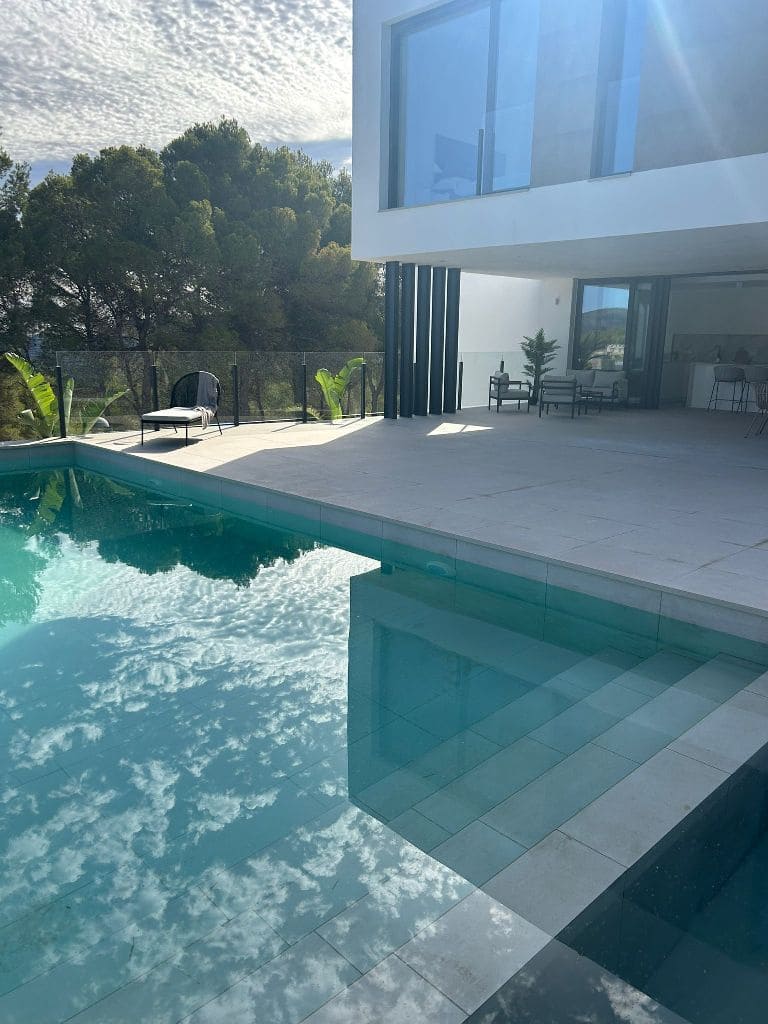 4 soveværelse Villa til salg i Moraira med swimmingpool - € 1.585.000 (Ref: 9437604)