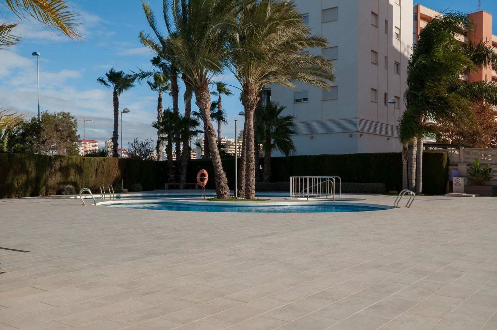 2 bedroom Apartment for sale in Calpe / Calp with pool - € 375,000 (Ref: 9440227)