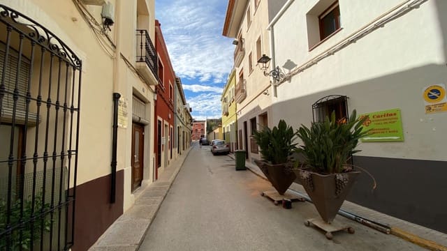 4 soveværelse Villa til salg i Jalón / Xaló - € 250.000 (Ref: 9440228)