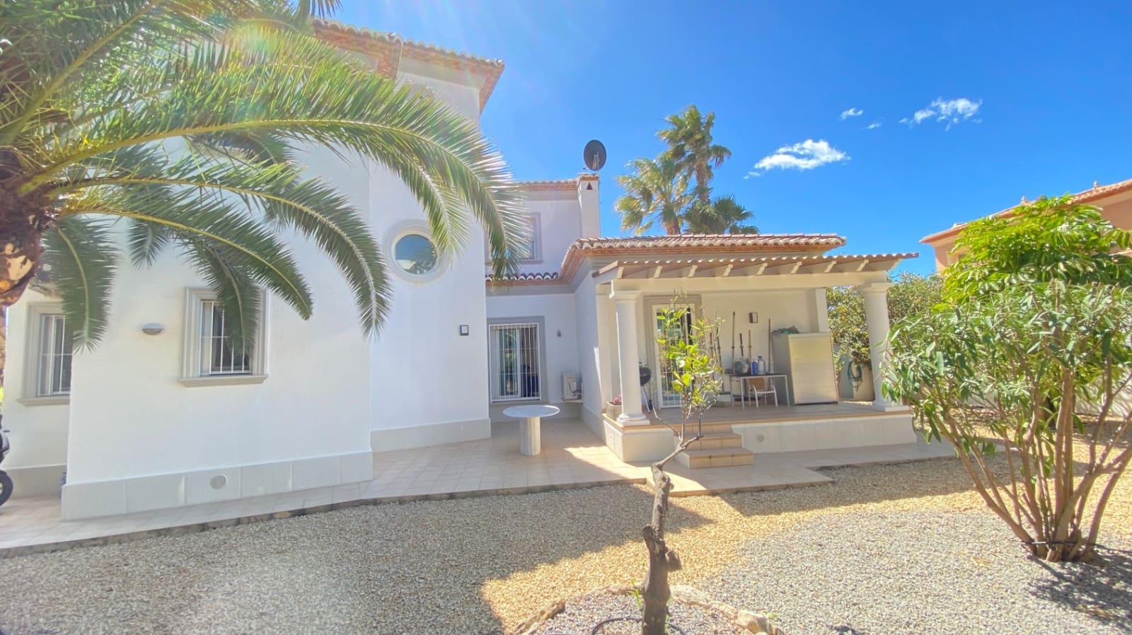 4 sovrum Villa till salu i Calpe / Calp med pool - 1 195 000 € (Ref: 9440233)