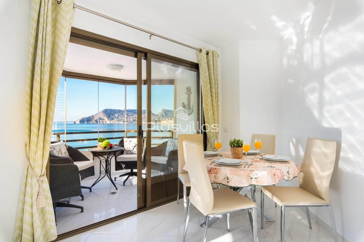 2 bedroom Apartment for sale in Calpe / Calp - € 535,000 (Ref: 9440234)