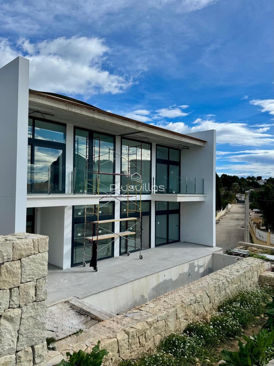 3 soveværelse Villa til salg i Calpe / Calp med swimmingpool - € 1.099.000 (Ref: 9468673)