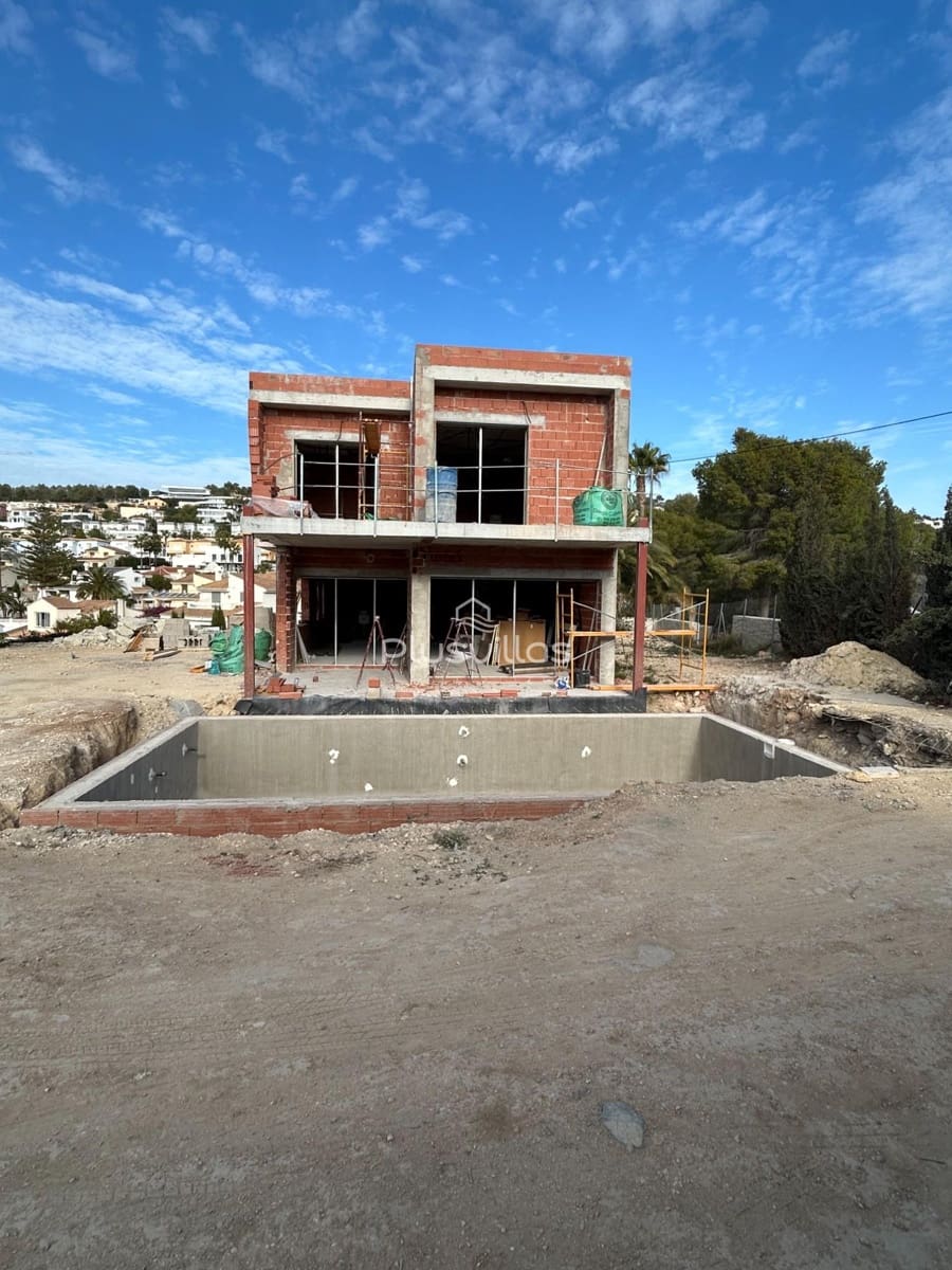 3 Zimmer Villa zu verkaufen in Calpe / Calp mit Pool - 925.000 € (Ref: 9468674)