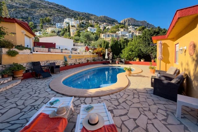 2 chambre Villa/Maison à vendre à Maryvilla, Calpe / Calp avec piscine - 590 000 € (Ref: 9485359)