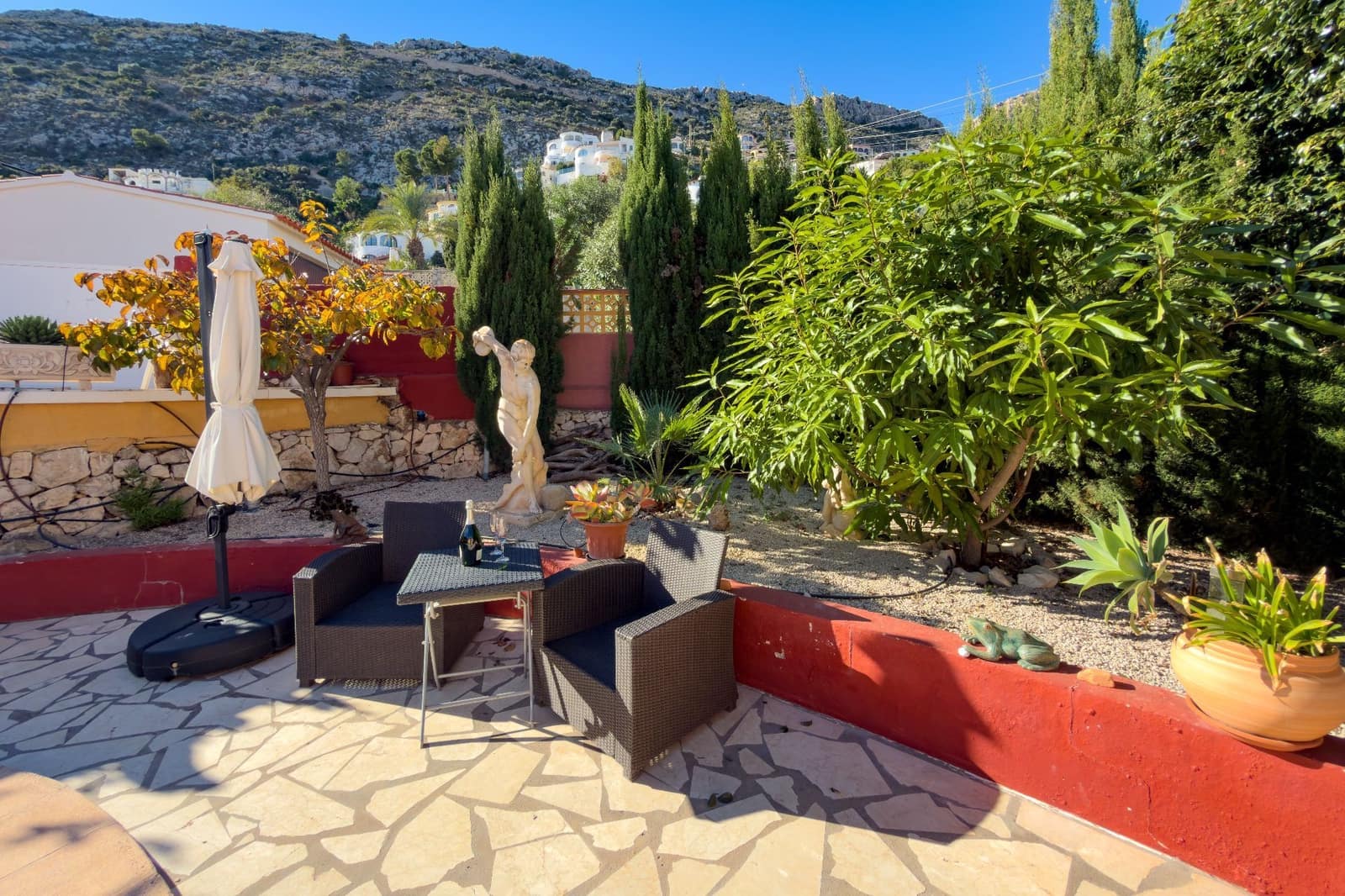 2 chambre Villa/Maison à vendre à Calpe / Calp avec piscine - 590 000 € (Ref: 9485359)