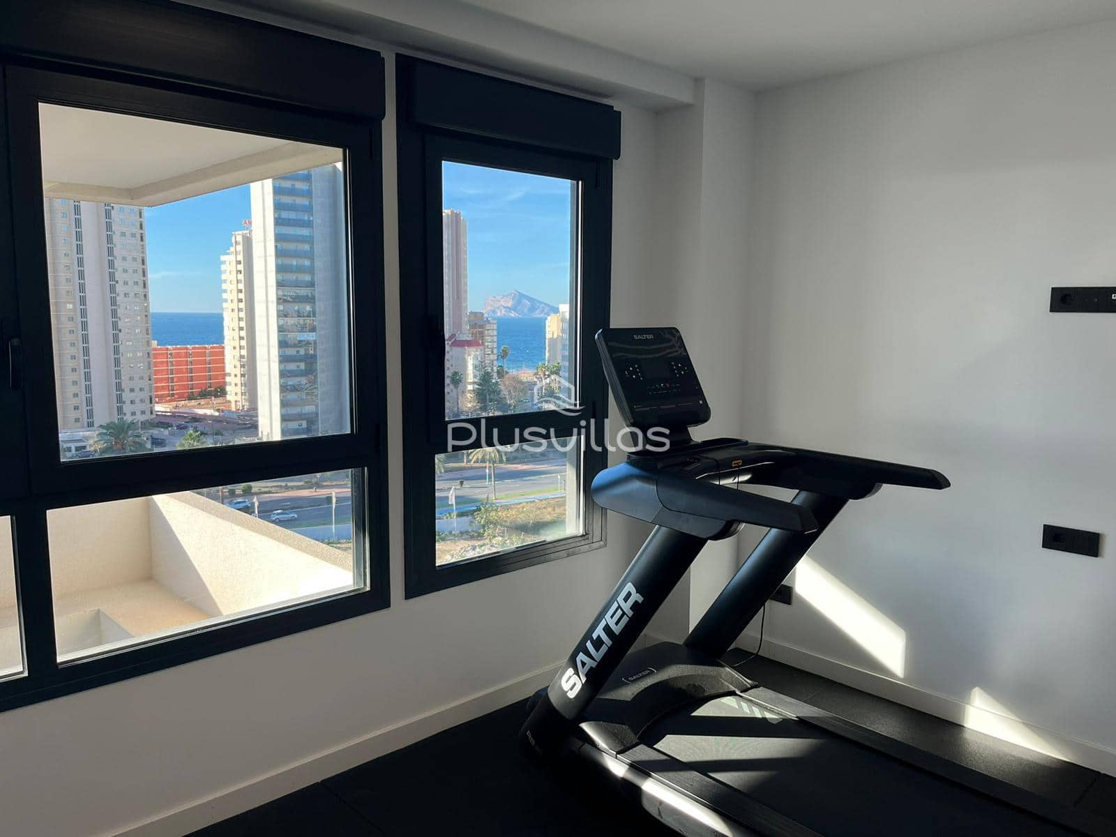 Apartamento de 2 habitaciones en Calpe / Calp en venta con piscina - 559.250 € (Ref: 9497725)