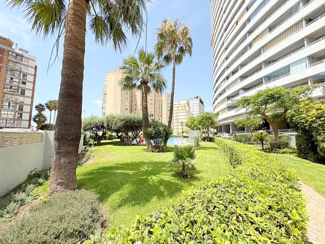 2 Zimmer Apartment zu verkaufen in Calpe / Calp mit Pool - 530.000 € (Ref: 9509172)