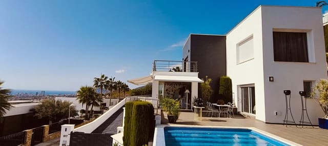 4 bedroom Villa for sale in Cometa - Carrió, Calpe / Calp with pool - € 1,390,000 (Ref: 9509177)