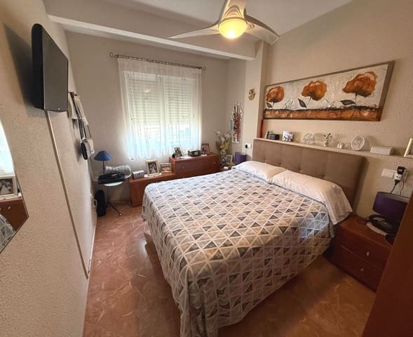 3 bedroom Apartment for sale in Pueblo, Calpe / Calp - € 230,000 (Ref: 9509179)