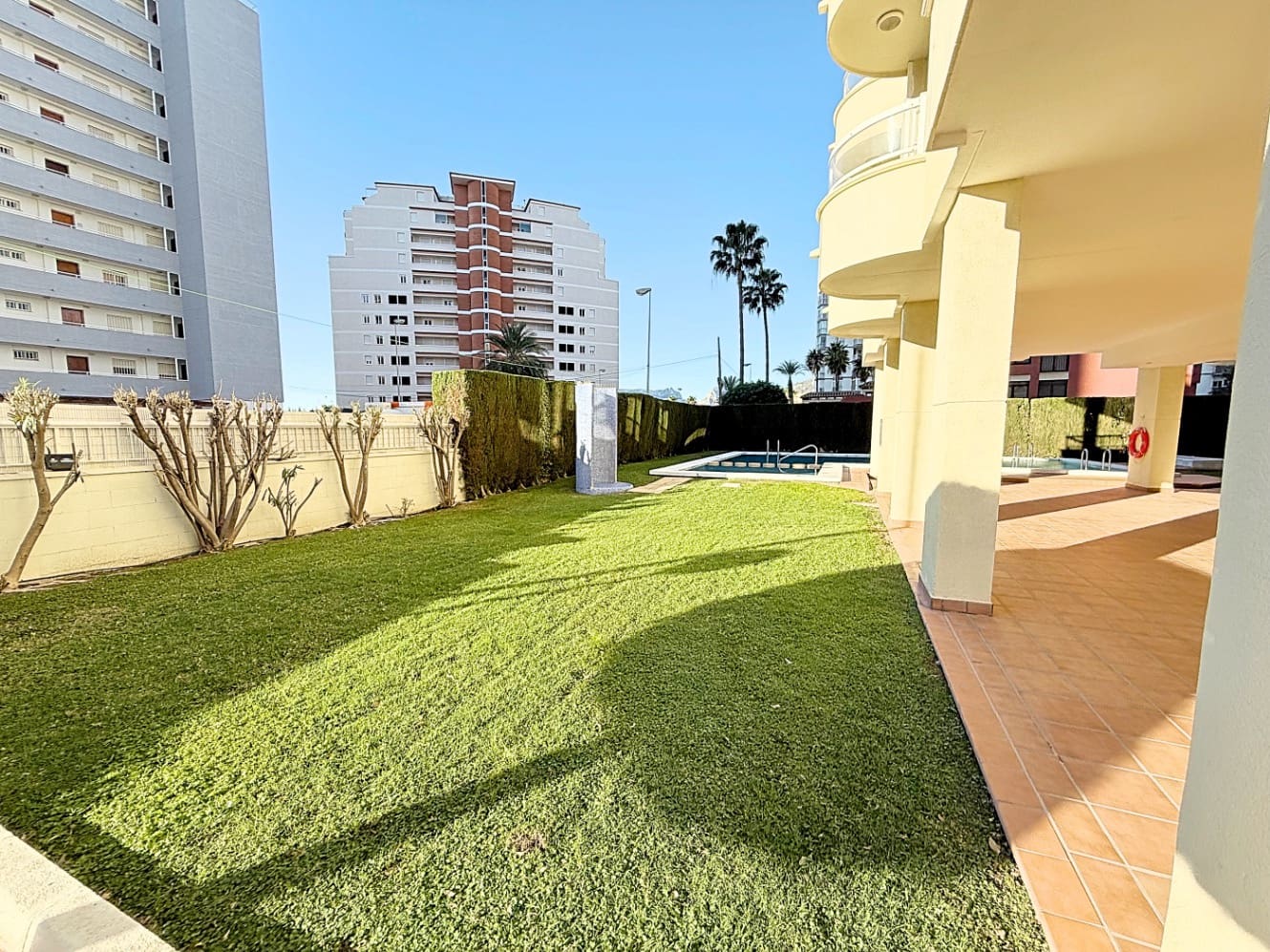 2 Zimmer Apartment zu verkaufen in Calpe / Calp mit Pool - 330.000 € (Ref: 9509183)