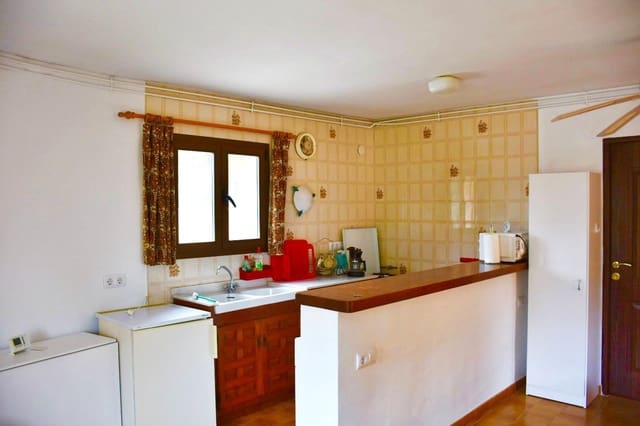 4 soveværelse Villa til salg i Benissa med swimmingpool - € 615.000 (Ref: 9509184)