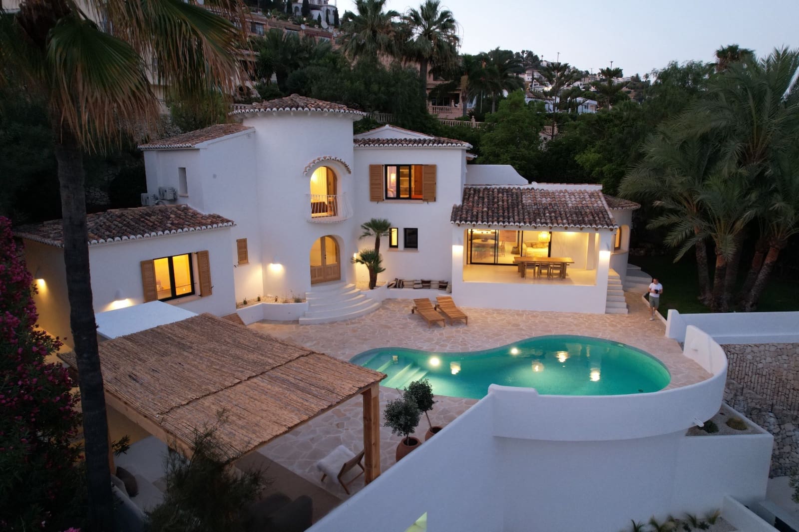 4 soveværelse Villa til salg i Moraira med swimmingpool - € 2.175.000 (Ref: 9509189)