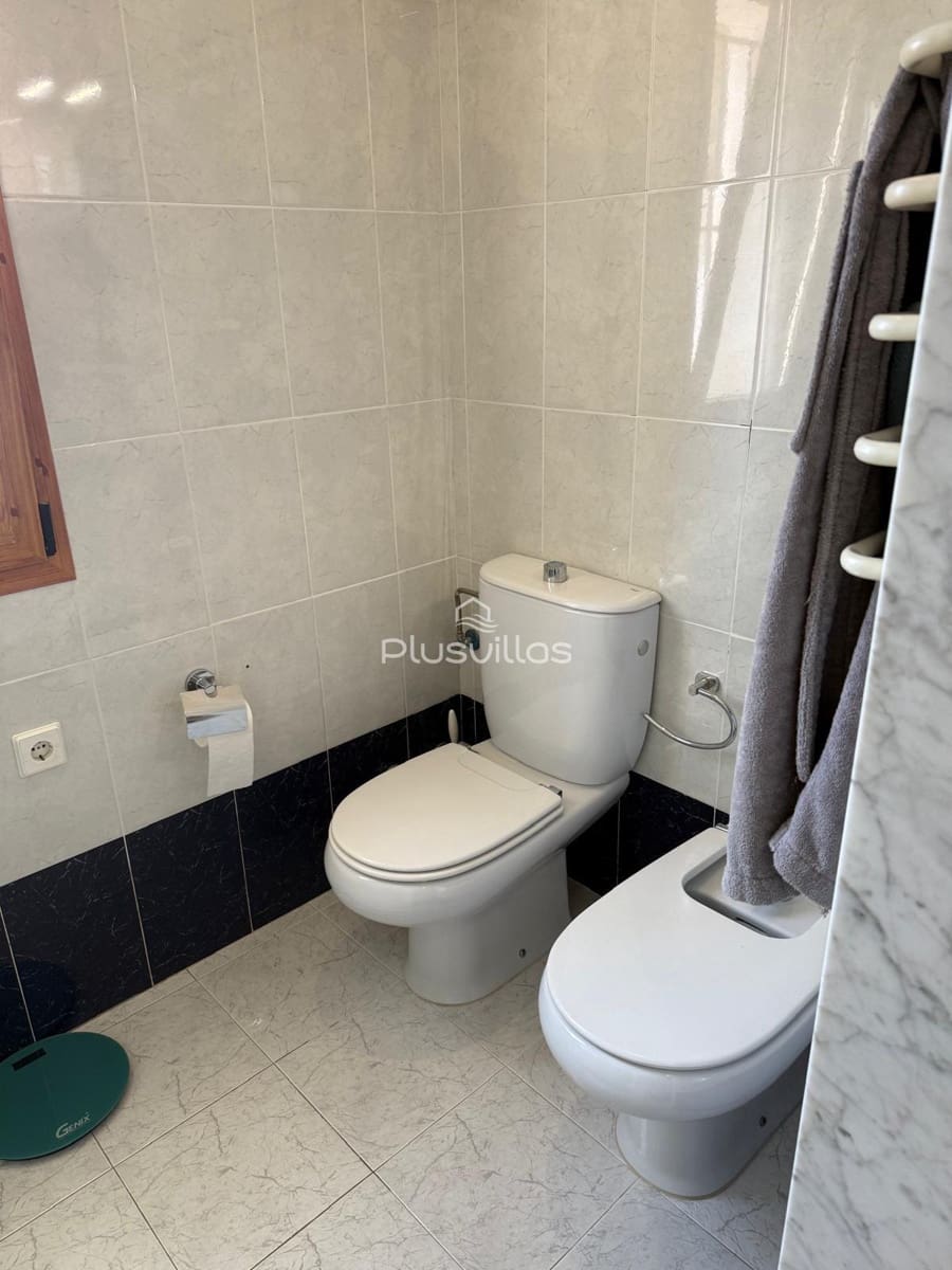 Chalet de 3 habitaciones en Calpe / Calp en venta con piscina - 850.000 € (Ref: 9513575)