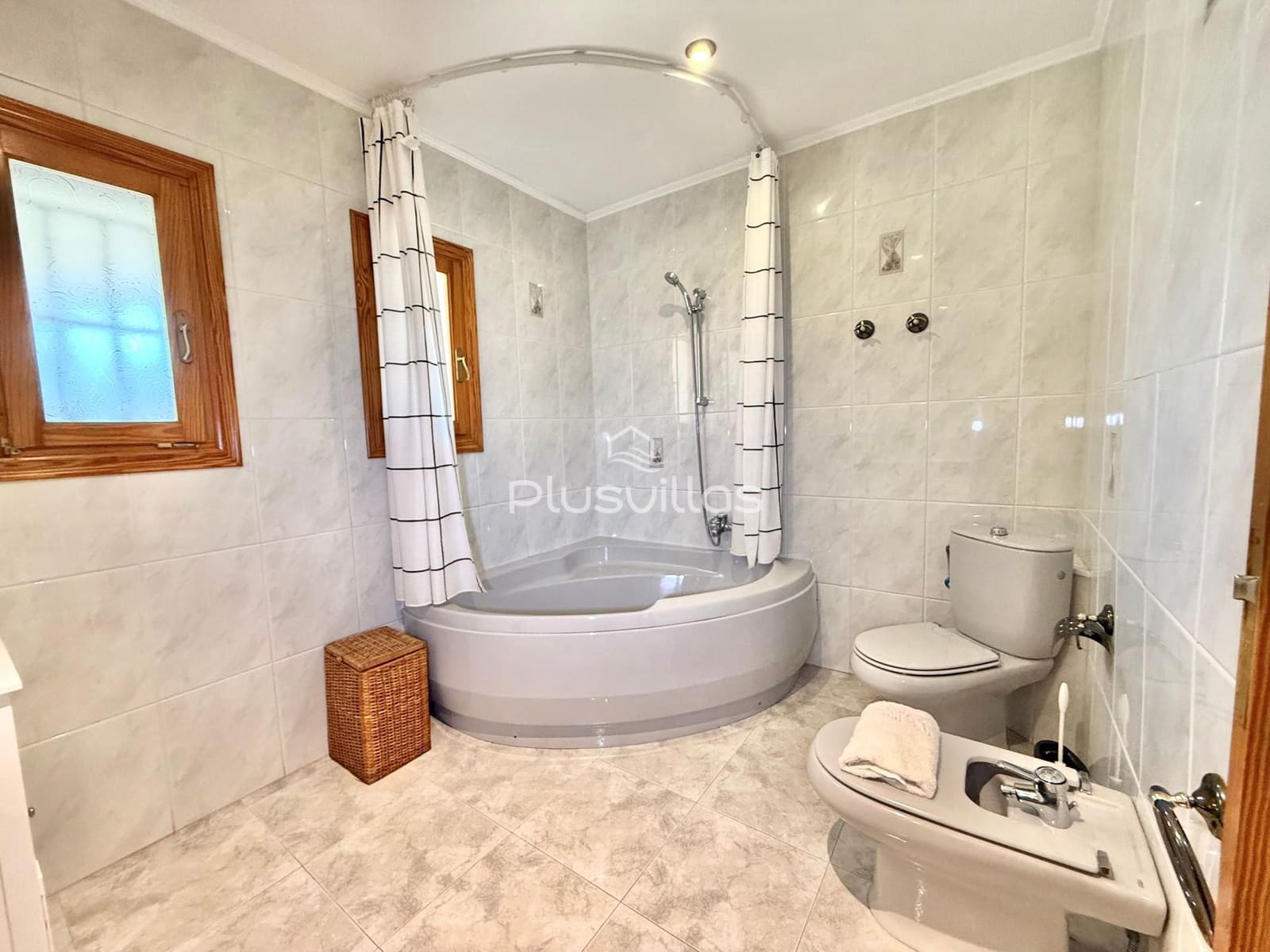 3 sypialnia Willa na sprzedaż w Calpe / Calp z basenem - 779 000 € (Ref: 9513575)