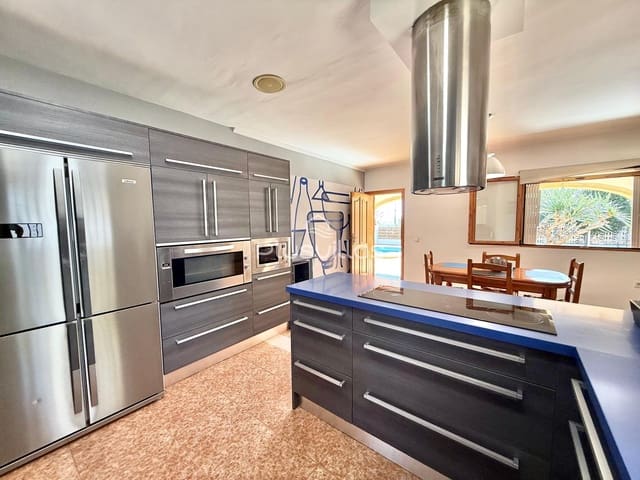 3 sypialnia Willa na sprzedaż w Gargasindi, Calpe / Calp z basenem - 779 000 € (Ref: 9513575)