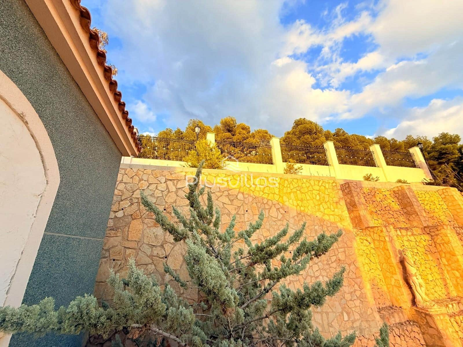 5 quarto Moradia para venda em Altea com piscina - 1 400 000 € (Ref: 9530933)