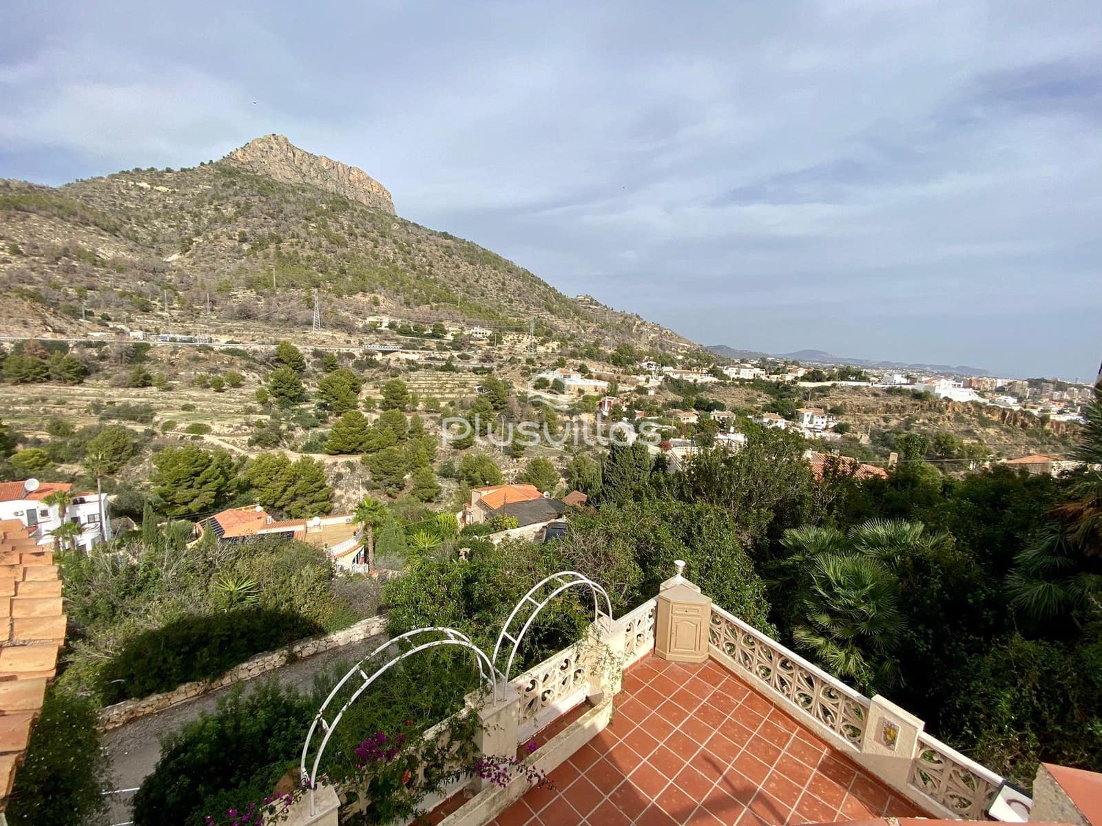 4 chambre Villa/Maison à vendre à Calpe / Calp avec piscine - 399 000 € (Ref: 9543924)