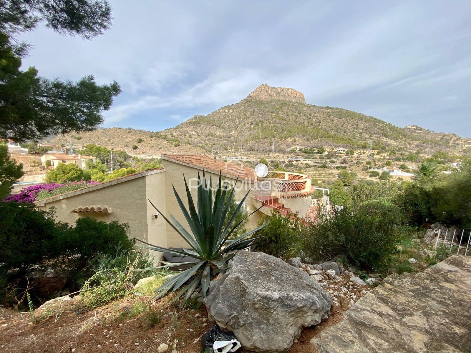 4 chambre Villa/Maison à vendre à Calpe / Calp avec piscine - 399 000 € (Ref: 9543924)