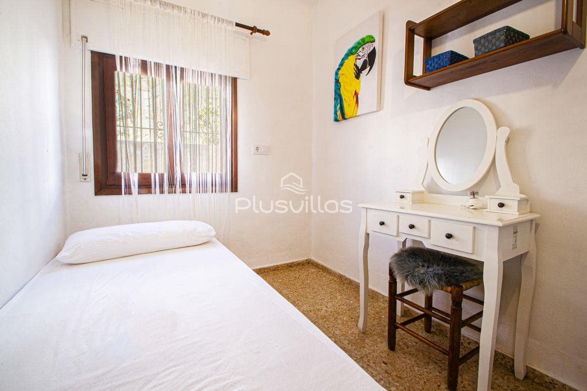 4 quarto Moradia para venda em Calpe / Calp com piscina - 550 000 € (Ref: 9562173)