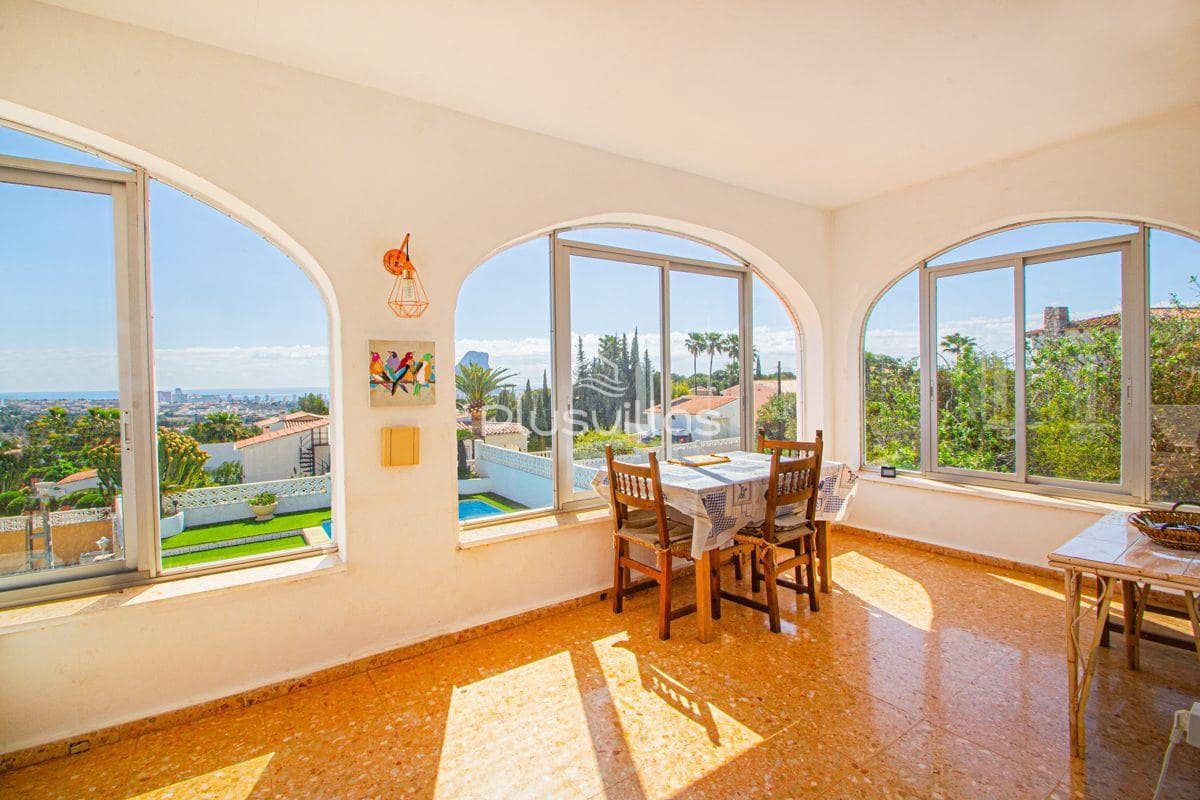 4 quarto Moradia para venda em Calpe / Calp com piscina - 550 000 € (Ref: 9562173)