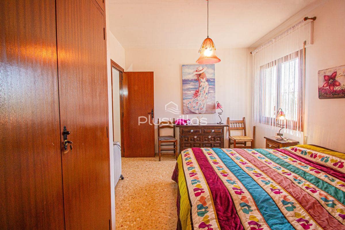 4 quarto Moradia para venda em Calpe / Calp com piscina - 550 000 € (Ref: 9562173)