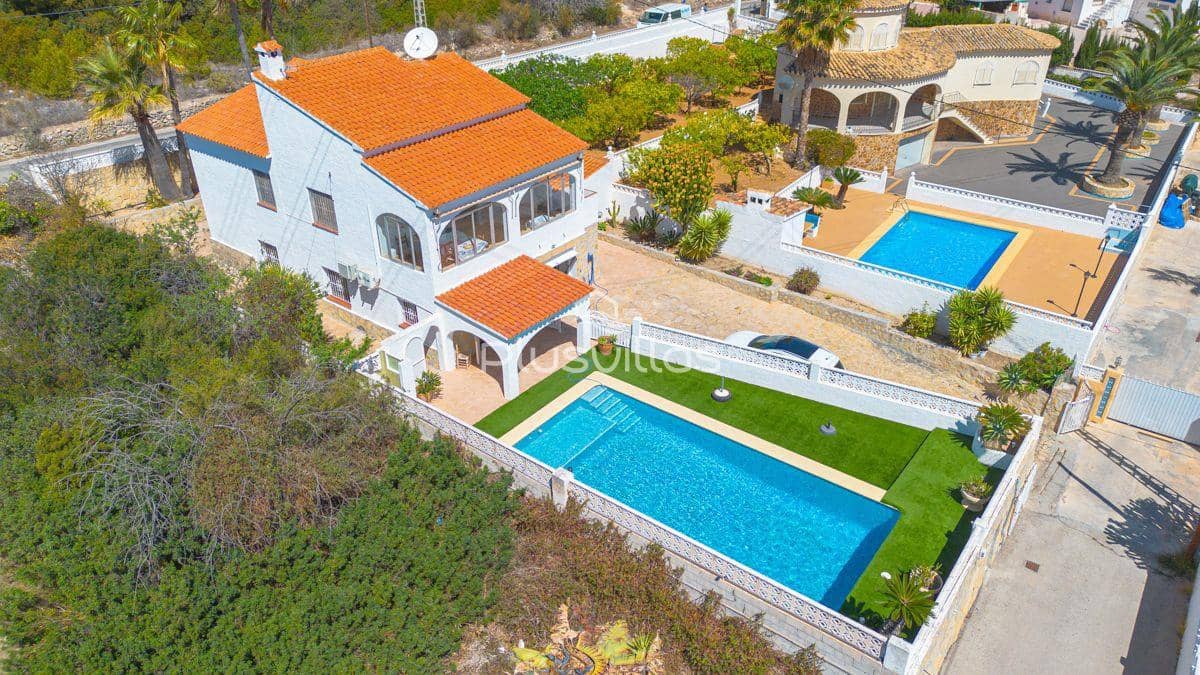 4 quarto Moradia para venda em Calpe / Calp com piscina - 550 000 € (Ref: 9562173)