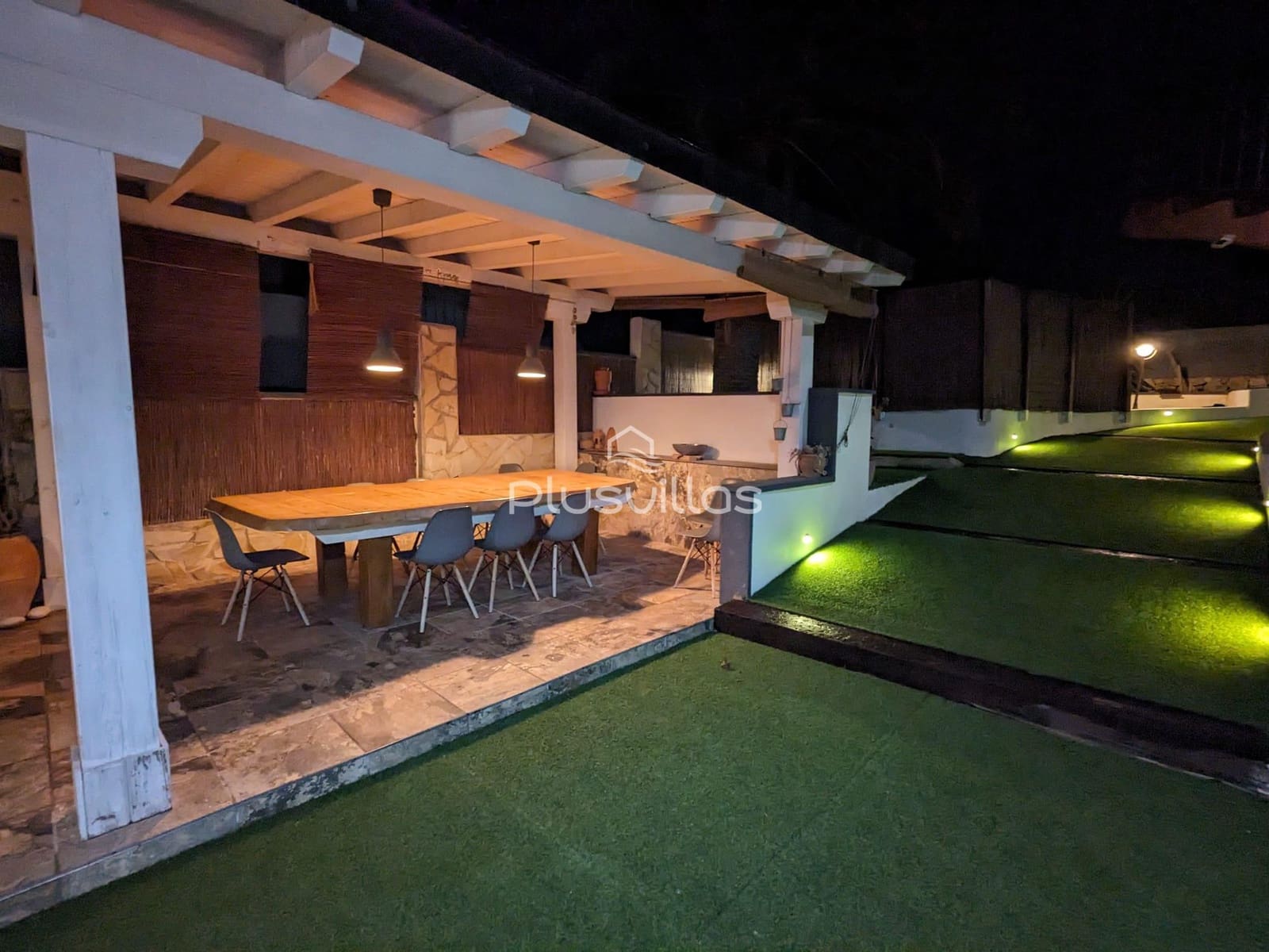 6 soveværelse Villa til salg i Calpe / Calp med swimmingpool - € 845.000 (Ref: 9565723)