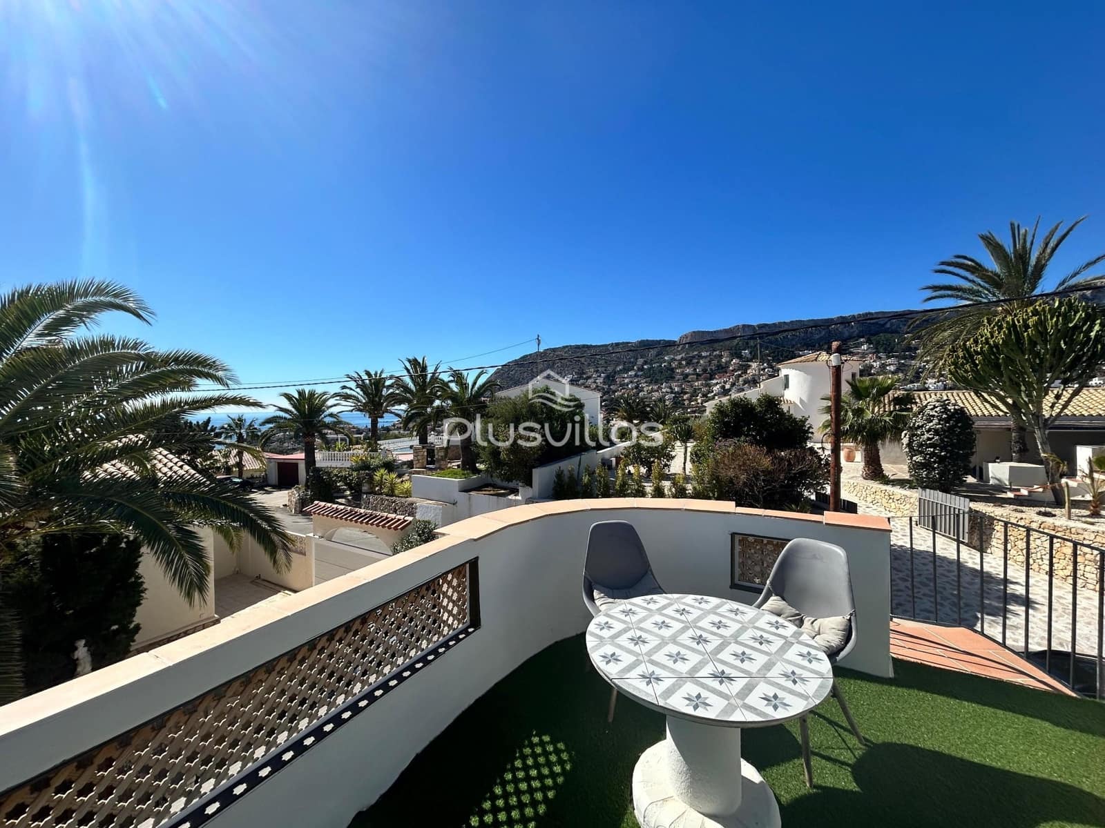 6 chambre Villa/Maison à vendre à Calpe / Calp avec piscine - 845 000 € (Ref: 9565723)