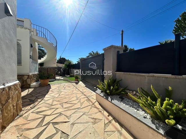 6 Zimmer Villa zu verkaufen in Canuta, Calpe / Calp mit Pool - 845.000 € (Ref: 9565723)