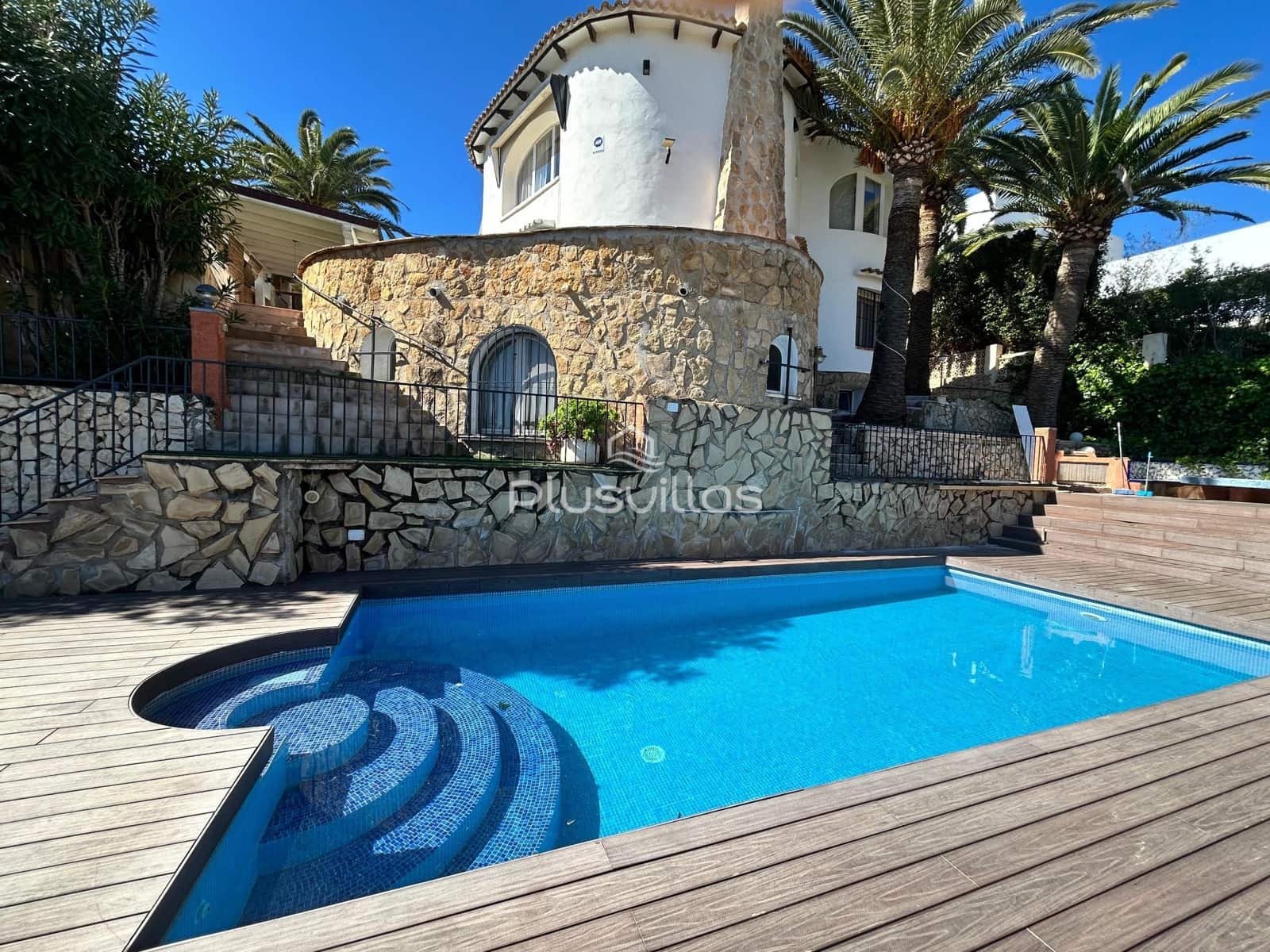 6 chambre Villa/Maison à vendre à Calpe / Calp avec piscine - 845 000 € (Ref: 9565723)