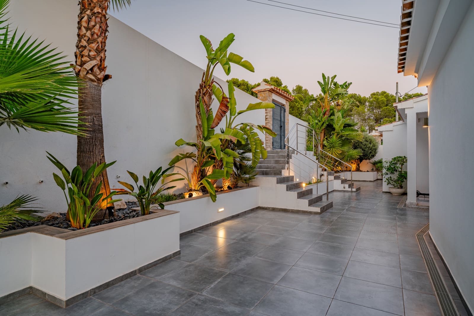 5 soveværelse Villa til salg i Benissa med swimmingpool - € 3.850.000 (Ref: 9569125)