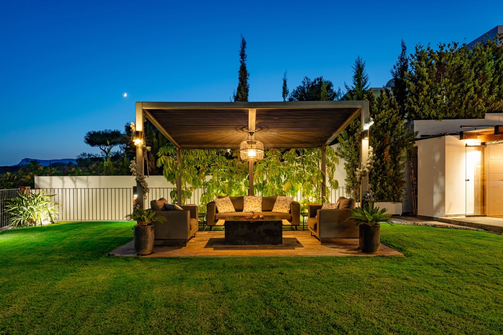 5 soveværelse Villa til salg i Benissa med swimmingpool - € 3.850.000 (Ref: 9569125)