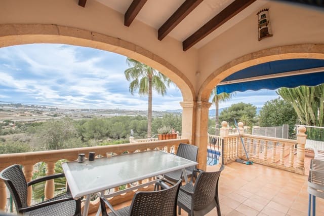 3 slaapkamer Villa te koop in Senija met zwembad - € 320.000 (Ref: 9569126)