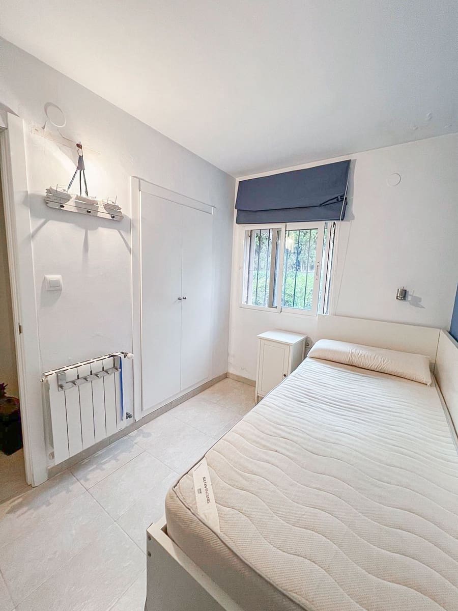 4 soveværelse Villa til salg i Benissa med swimmingpool - € 590.000 (Ref: 9569127)